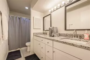 7950 N Stadium Dr, Houston, TX 77030 - Photo 9