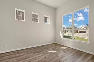 4121 Hidden Autumn Ln, League City, TX 77573 - Photo 5