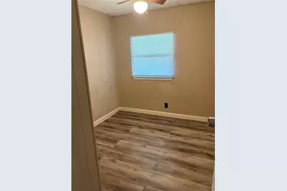 13172 S Lee Shore Drive, Willis, TX 77318 - Photo 11