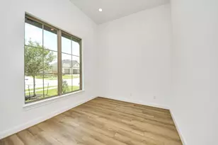 21127 Flowerhorn Dr, Cypress, TX 77433 - Photo 9