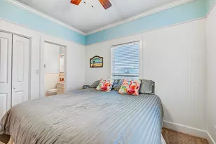 935 Clara St, Crystal Beach, TX 77650 - Photo 19