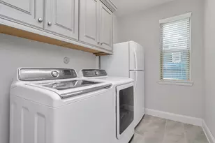 13619 Nearpoint Ln, Tomball, TX 77377 - Photo 17