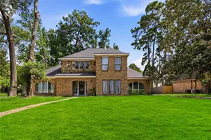 5422 Windy Lake Dr, Houston, TX 77345 - Photo 1