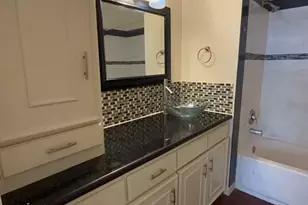 1527 Lazy Spring Dr, Missouri City, TX 77489 - Photo 9