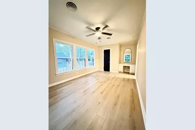 300 Dunnam Avenue, Cleveland, TX 77327 - Photo 25