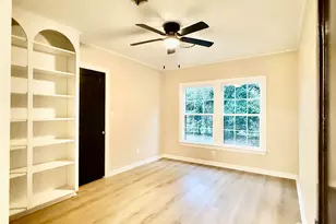300 Dunnam Ave, Cleveland, TX 77327 - Photo 21