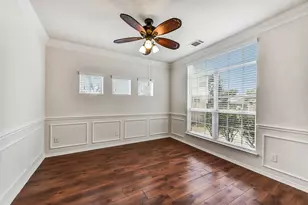 522 Cedar Point Dr, League City, TX 77573 - Photo 25