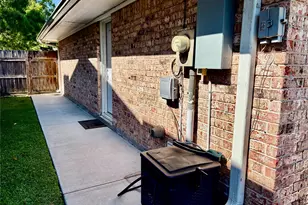 1518 Neptune Ln, Houston, TX 77062 - Photo 29