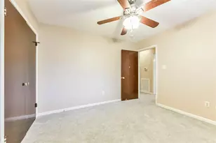 1518 Neptune Ln, Houston, TX 77062 - Photo 29