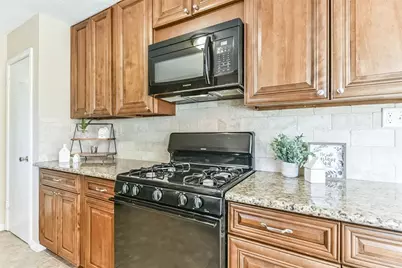 1518 Neptune Lane, Houston, TX 77062 - Photo 9