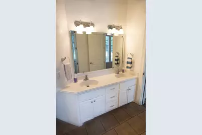 56 English Oak Court, Lake Jackson, TX 77566 - Photo 17
