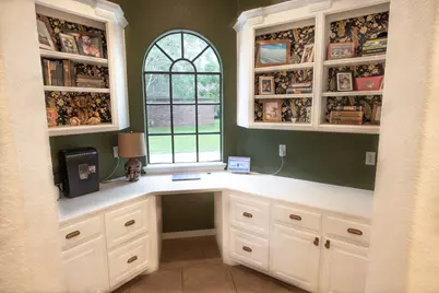 56 English Oak Court, Lake Jackson, TX 77566 - Photo 17