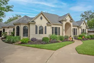 56 English Oak Ct, Lake Jackson, TX 77566 - Photo 47