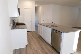 10775 Sora Dr, Willis, TX 77378 - Photo 7