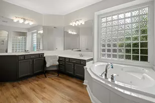10 Newland Ct, The Woodlands, TX 77382 - Photo 25