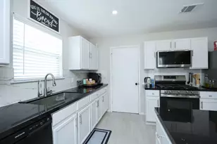 21811 Olympia Springs Ln, Katy, TX 77449 - Photo 17