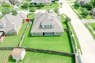 13502 Sorghum Drive, Rosharon, TX 77583 - Photo 37