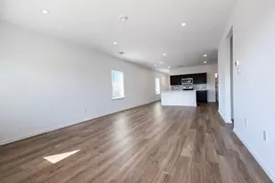 1739 Royal Rim Dr, Houston, TX 77014 - Photo 7