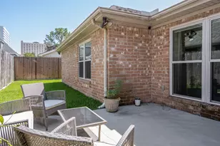11743 Wickhollow Ln, Houston, TX 77043 - Photo 31
