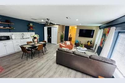 13015 Frank Lane, Stafford, TX 77477 - Photo 5