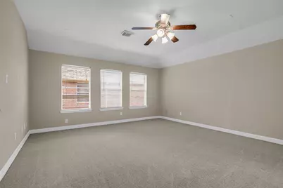 5307 Riverstone Crossing Drive, Sugar Land, TX 77479 - Photo 17