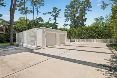 10626 Tarleton Drive, Houston, TX 77024 - Photo 3