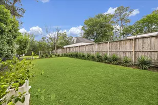 10626 Tarleton Dr, Houston, TX 77024 - Photo 41