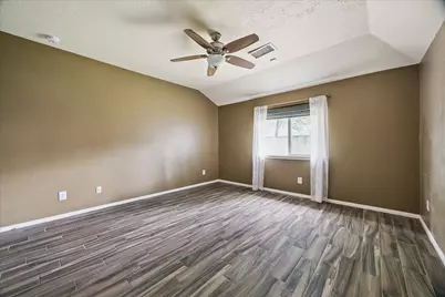 1323 W Welsford Drive, Spring, TX 77386 - Photo 21