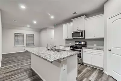 9257 Inland Leather Lane, Conroe, TX 77385 - Photo 11