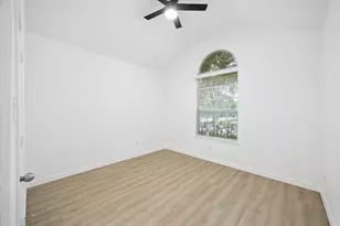 8819 Alicia Dr, Tomball, TX 77375 - Photo 23
