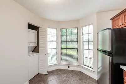 17263 Saturn Lane, Houston, TX 77058 - Photo 5