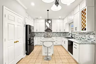 15214 Walden Park Ct, Houston, TX 77049 - Photo 13