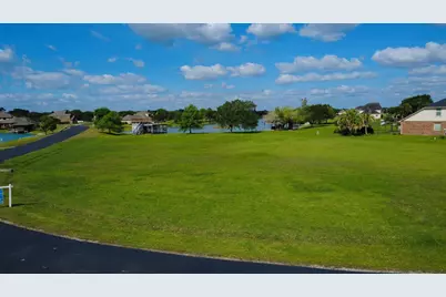 226 Lago Circle Drive N, Santa Fe, TX 77517 - Photo 11