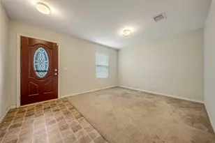 6627 Alum Rock Ln, Houston, TX 77048 - Photo 3