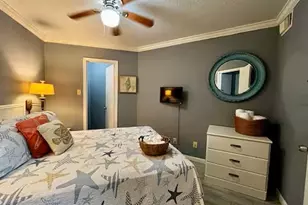 6300 Seawall Blvd, Galveston, TX 77551 - Photo 9