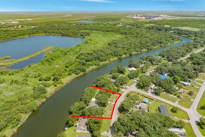 2910 Shady Creek Lane, Oyster Creek, TX 77541 - Photo 29