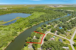 2910 Shady Creek Ln, Oyster Creek, TX 77541 - Photo 29