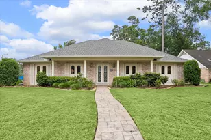 1926 Twin Springs, Kingwood, TX 77339 - Photo 1