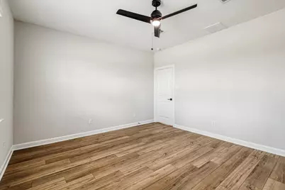 15749 Bayberry Trace Drive, Conroe, TX 77303 - Photo 13