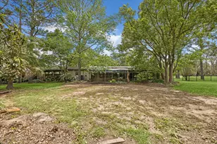 2410 Clark Dr, La Marque, TX 77568 - Photo 5