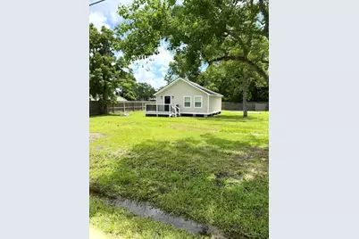 2113 Cemetery Road, Santa Fe, TX 77517 - Photo 3