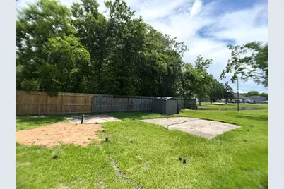 2113 Cemetery Road, Santa Fe, TX 77517 - Photo 15