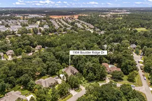 1904 Boulder Ridge Dr, Conroe, TX 77304 - Photo 33