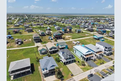 1977 Avenue I, Crystal Beach, TX 77650 - Photo 43