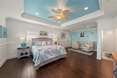 1977 Avenue I, Crystal Beach, TX 77650 - Photo 23