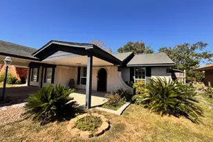 3503 Debeney Dr, Houston, TX 77039 - Photo 3