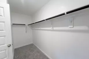 5549 Madden Ln, Houston, TX 77048 - Photo 7