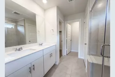 5549 Madden Lane, Houston, TX 77048 - Photo 5