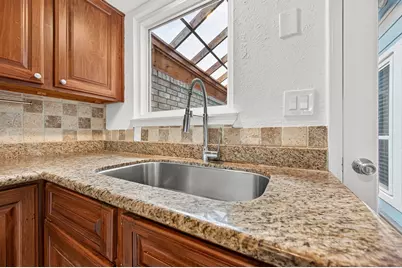 3079 Hazy Park Drive, Houston, TX 77082 - Photo 21