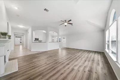 8927 Lady Fern Street, Houston, TX 77064 - Photo 11